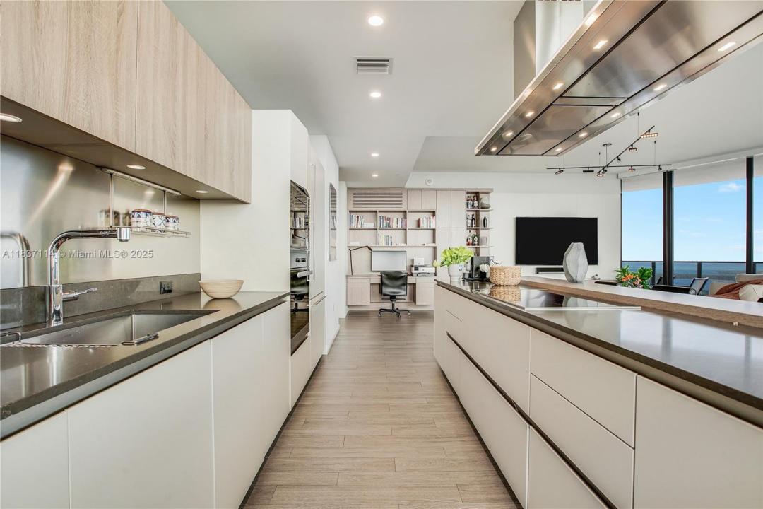 1000 Brickell plz PH6002, Miami, فلوريدا 33131, الولايات المتحدة