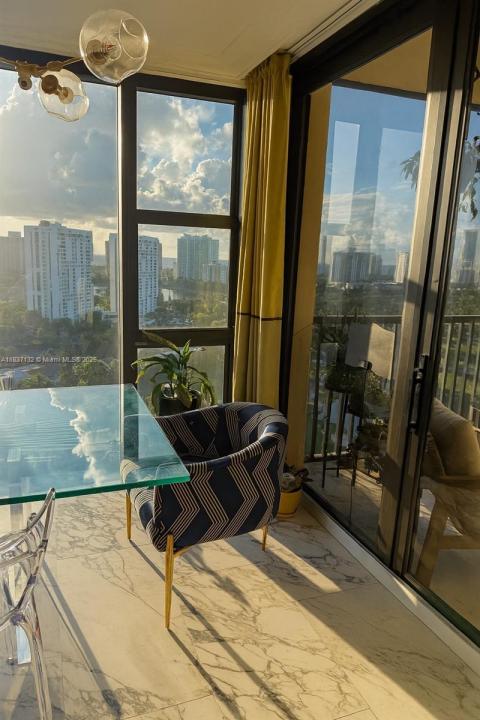 20379 W Country Club Dr 2333, Aventura, 佛羅里達州 33180, 美國