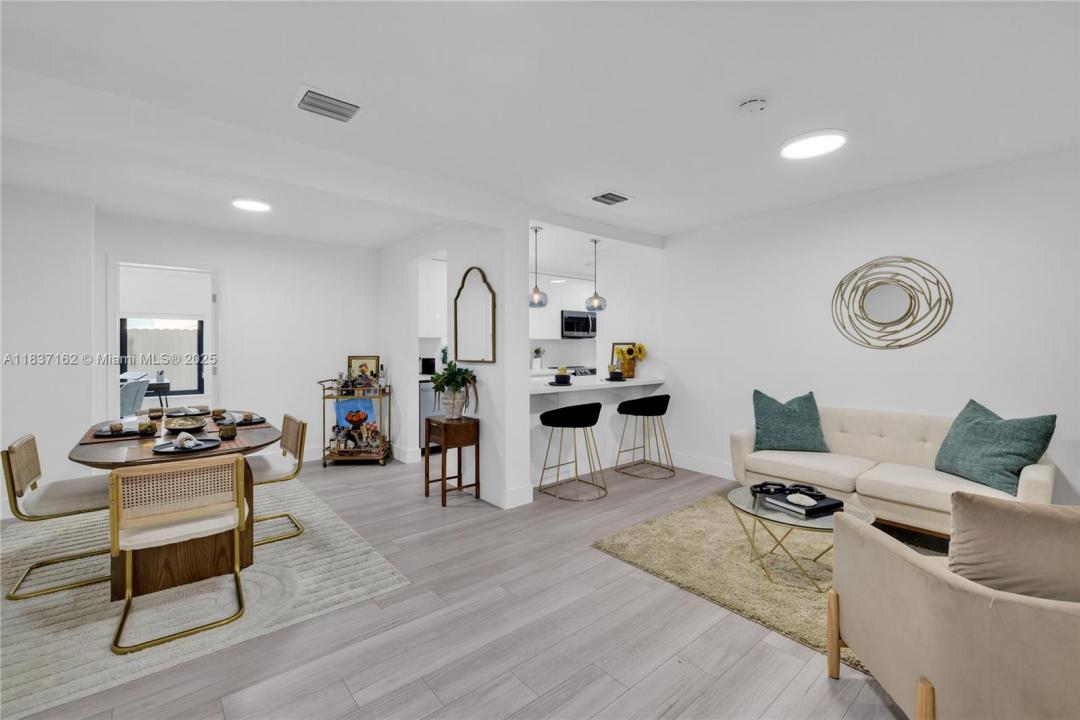 14500 NE 18th Ave, Miami, Florida 33181