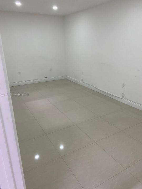 5930 NW 99th Ave 4, Doral, 佛羅里達州 33178, 美國