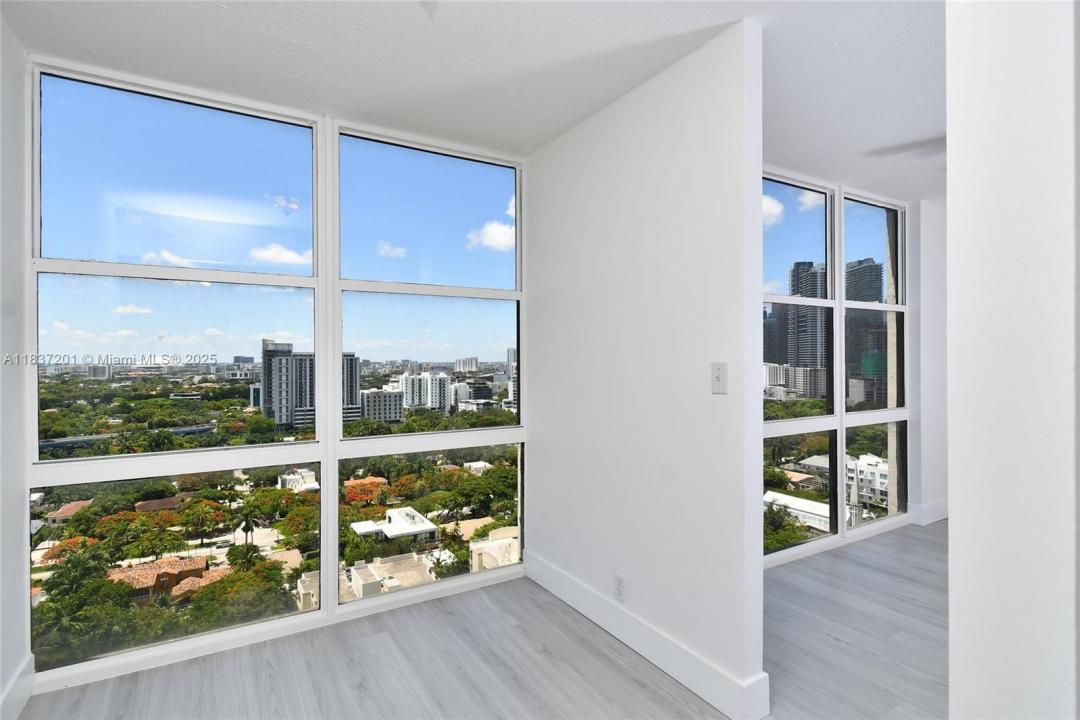 1901 Brickell Ave B2209, Miami, Flórida 33129, Estados Unidos