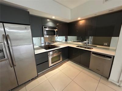 31 SE 6th St 407, Miami, Florida 33131, USA