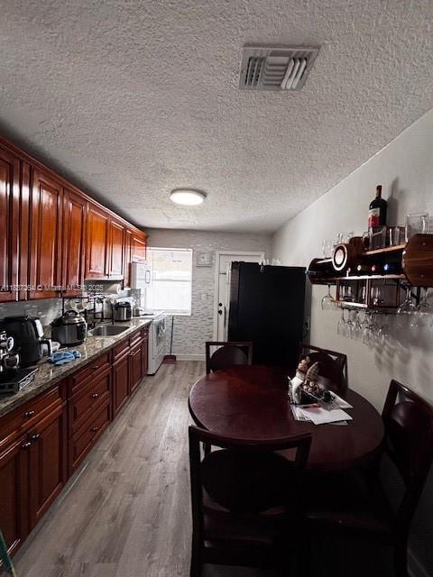 10775 SW 4th St, Sweetwater, 佛羅里達州 33174, 美國