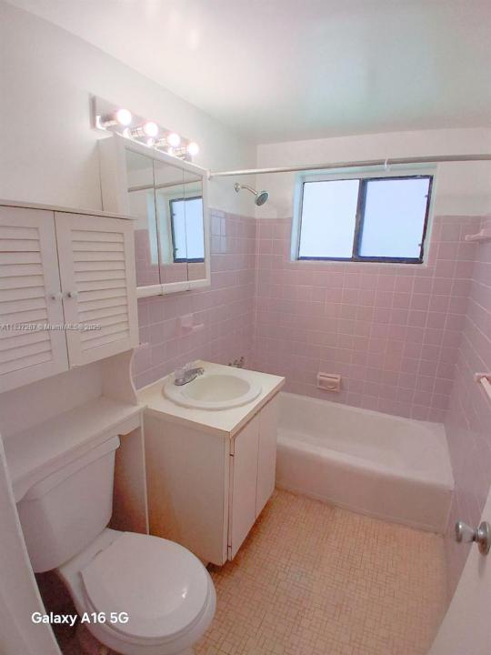 1165 Marseille Dr 1, Miami Beach, Florida 33141