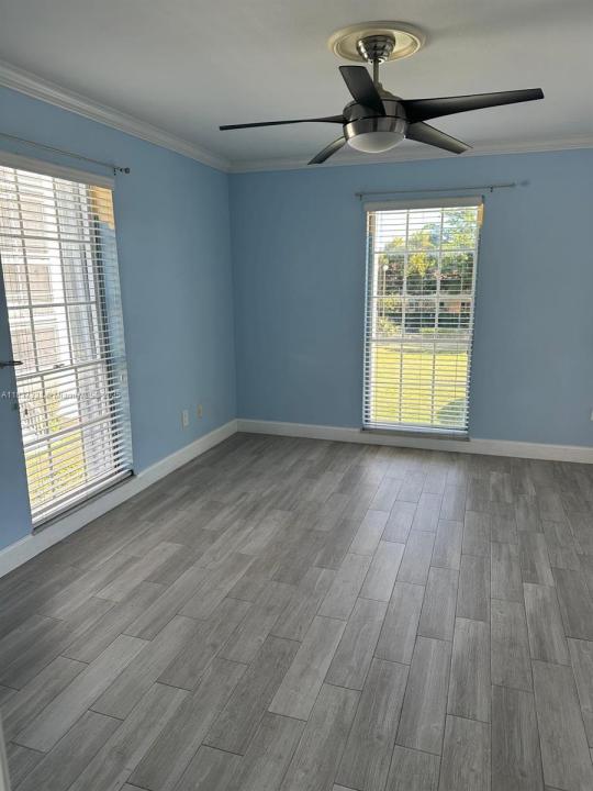 661 N University Dr 1-201, Pembroke Pines, Floride 33024, États-Unis