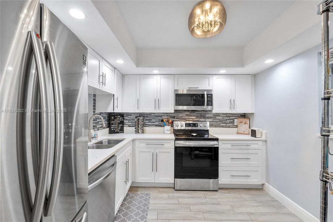 8821 NW 38th Dr 103A, Coral Springs, Florida 33065, Stati Uniti