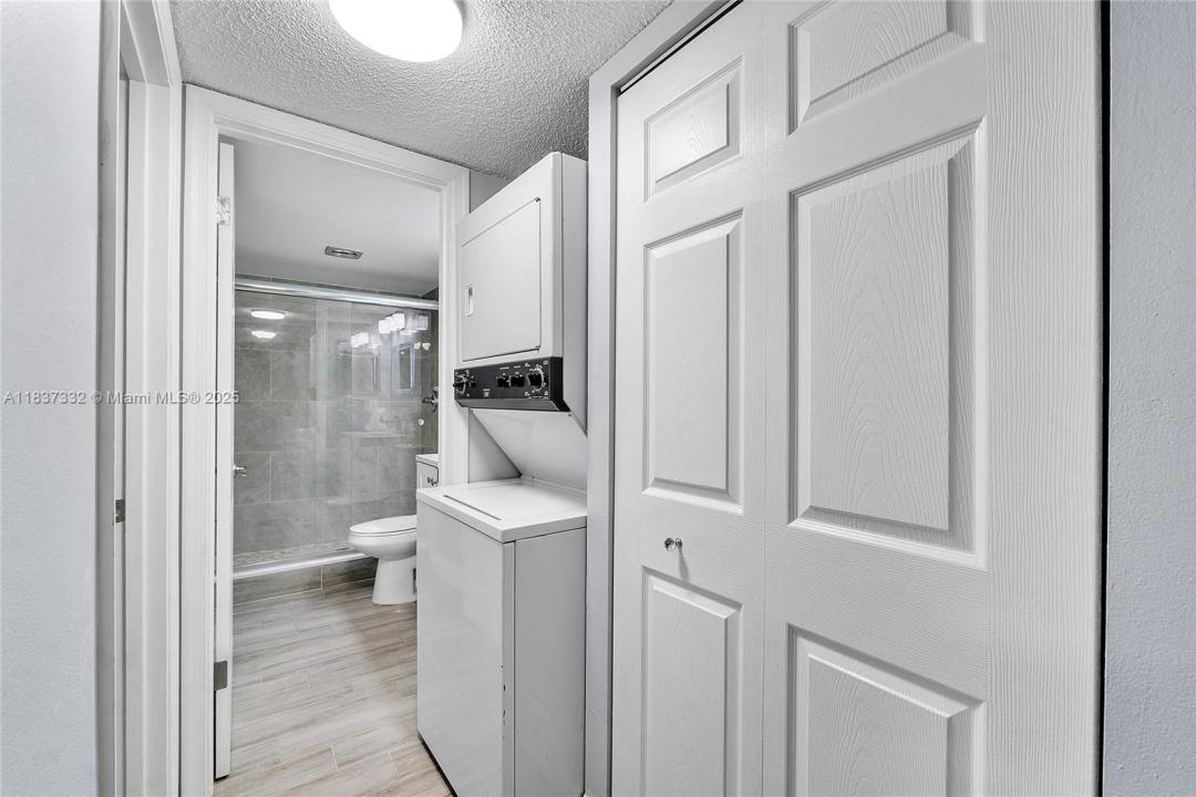 8821 NW 38th Dr 103A, Coral Springs, Florida 33065, Stati Uniti
