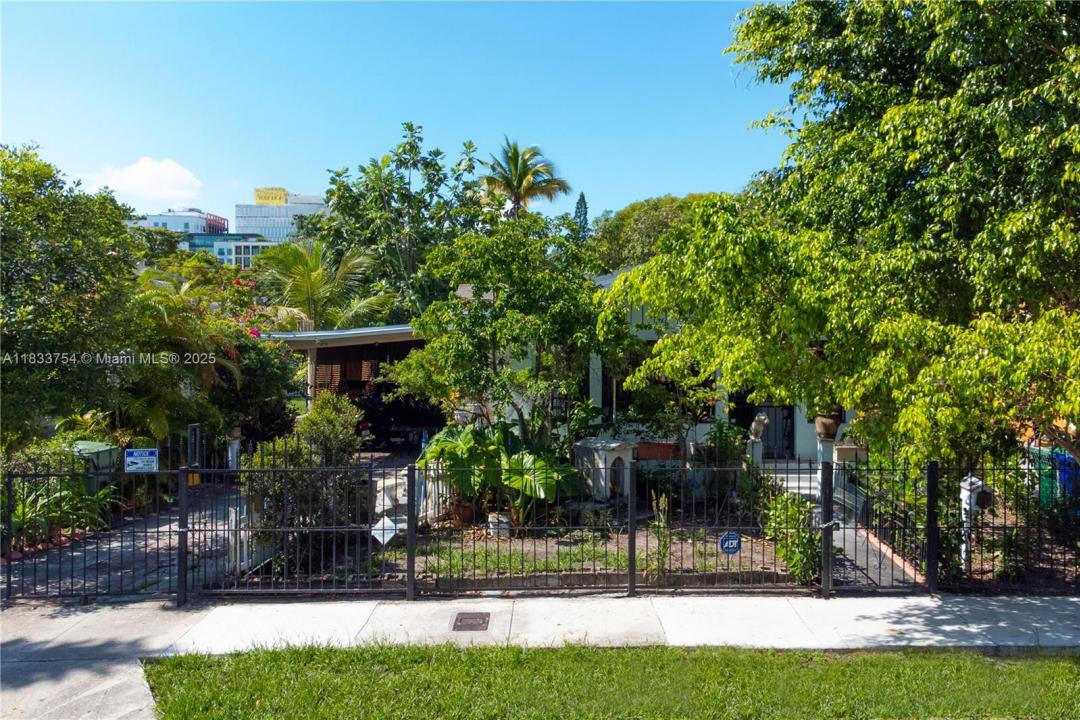 138 NW 34th St, Miami, Flórida 33127, Estados Unidos