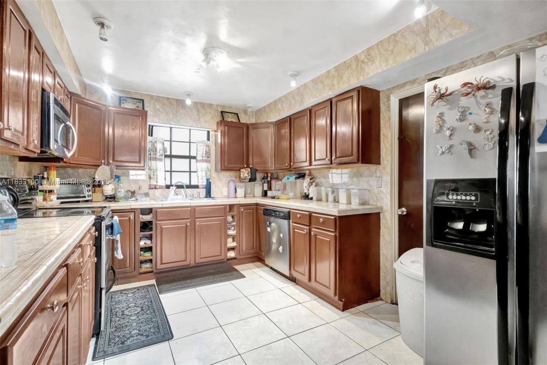 365 NW 198th St, Miami Gardens, פלורידה 33169, ארצות הברית של אמריקה