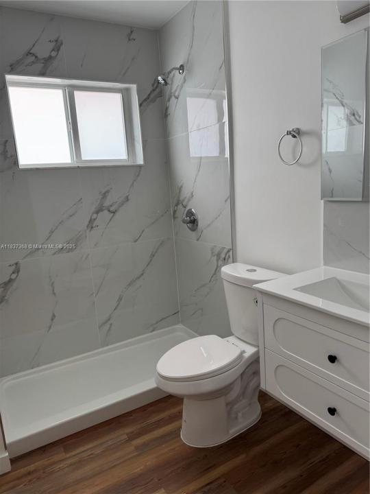 3610 SW 25th Ter 3612, Miami, Flórida 33133, Estados Unidos