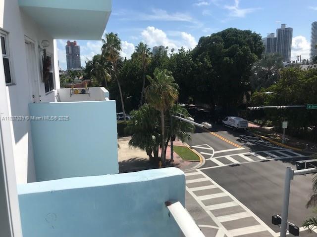 801 Meridian Ave 4B, Miami Beach, Florida 33139, USA