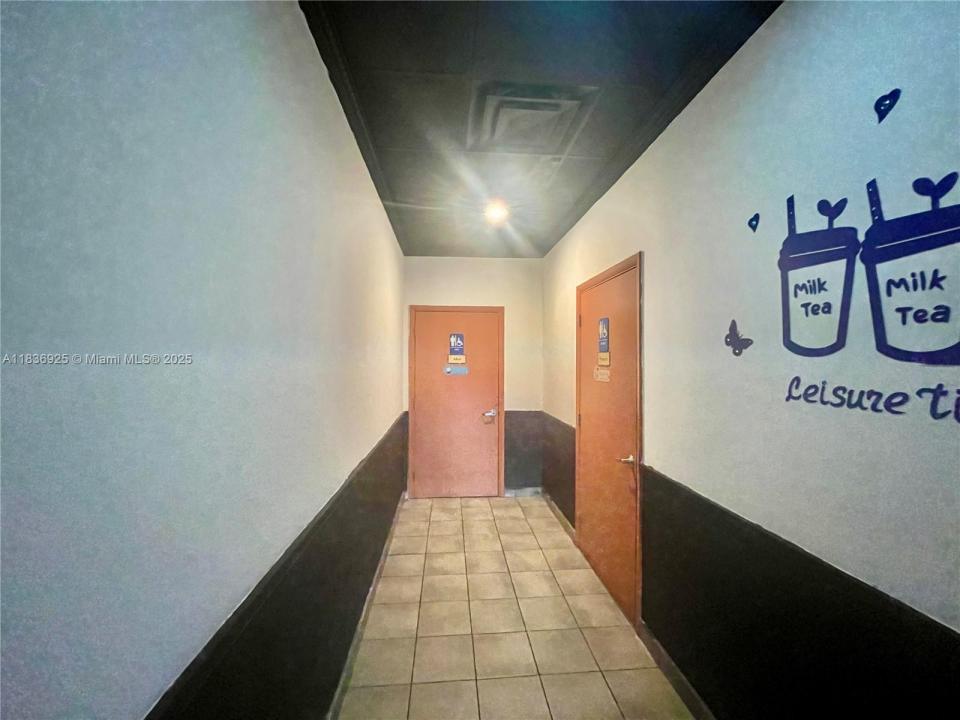 10251 Pines Blvd, Pembroke Pines, Florida 33026, Estados Unidos