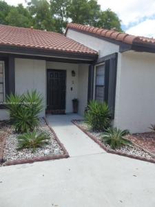 15299 SW 45th Ter G-63, Miami, Florida 33185, USA