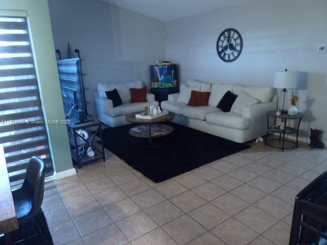 15299 SW 45th Ter G-63, Miami, Floryda 33185, USA