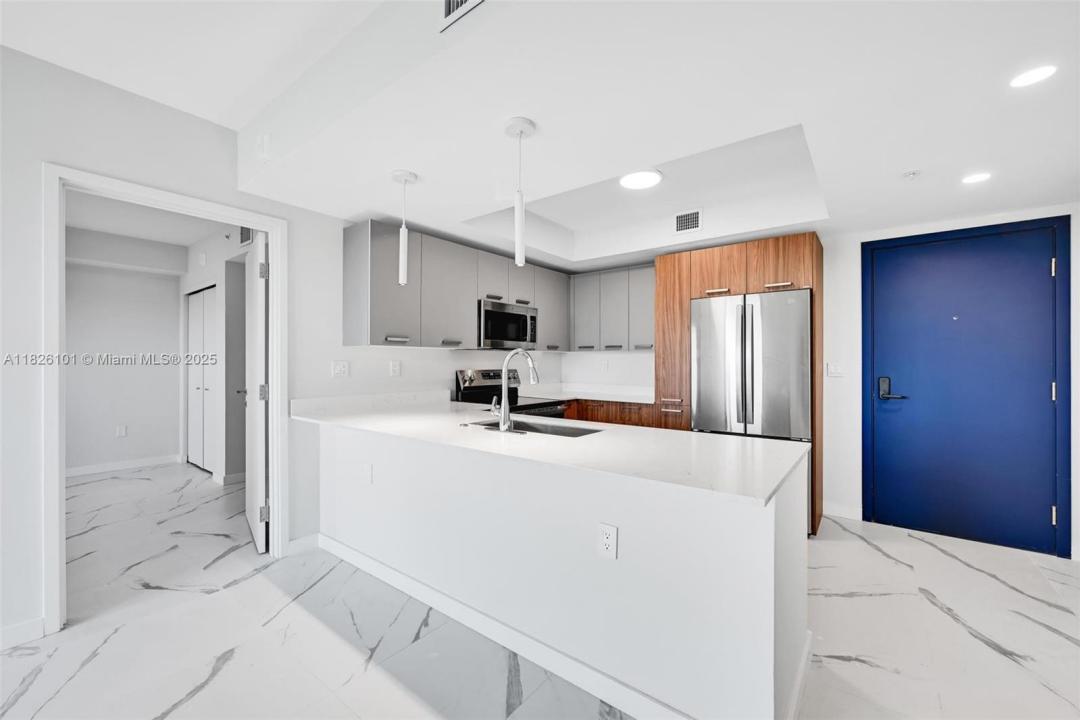 840 NE 130th Street 410, North Miami, Floride 33161, États-Unis