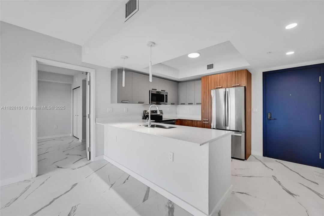840 NE 130th Street 410, North Miami, Floride 33161, États-Unis