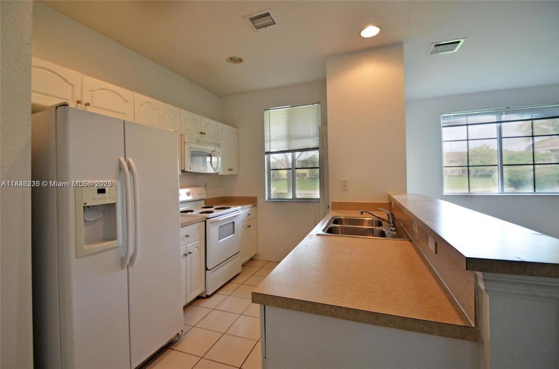 6060 SW 19th Ct 6060, North Lauderdale, Florida 33068