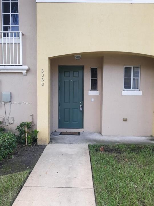 6060 SW 19th Ct 6060, North Lauderdale, Florida 33068