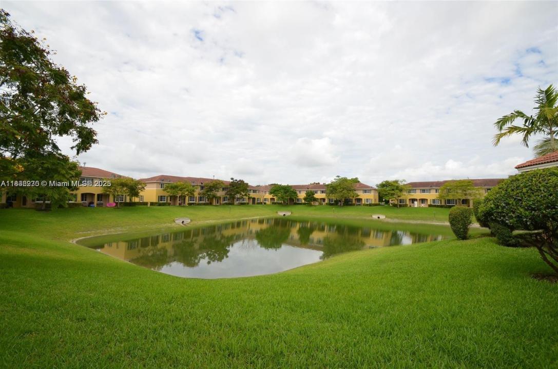 6060 SW 19th Ct 6060, North Lauderdale, Florida 33068
