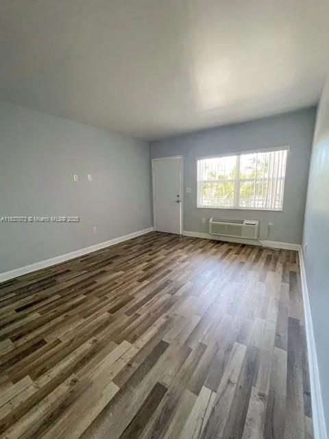 8000 NE Bayshore Ct 117, Miami, Florida 33138