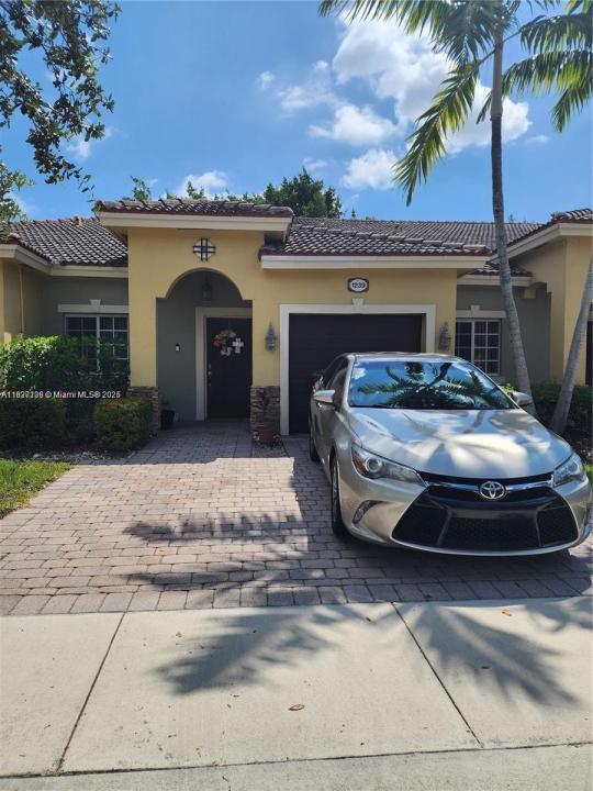 1239 NE 32nd Ter 1239, Homestead, Florida 33033, Estados Unidos