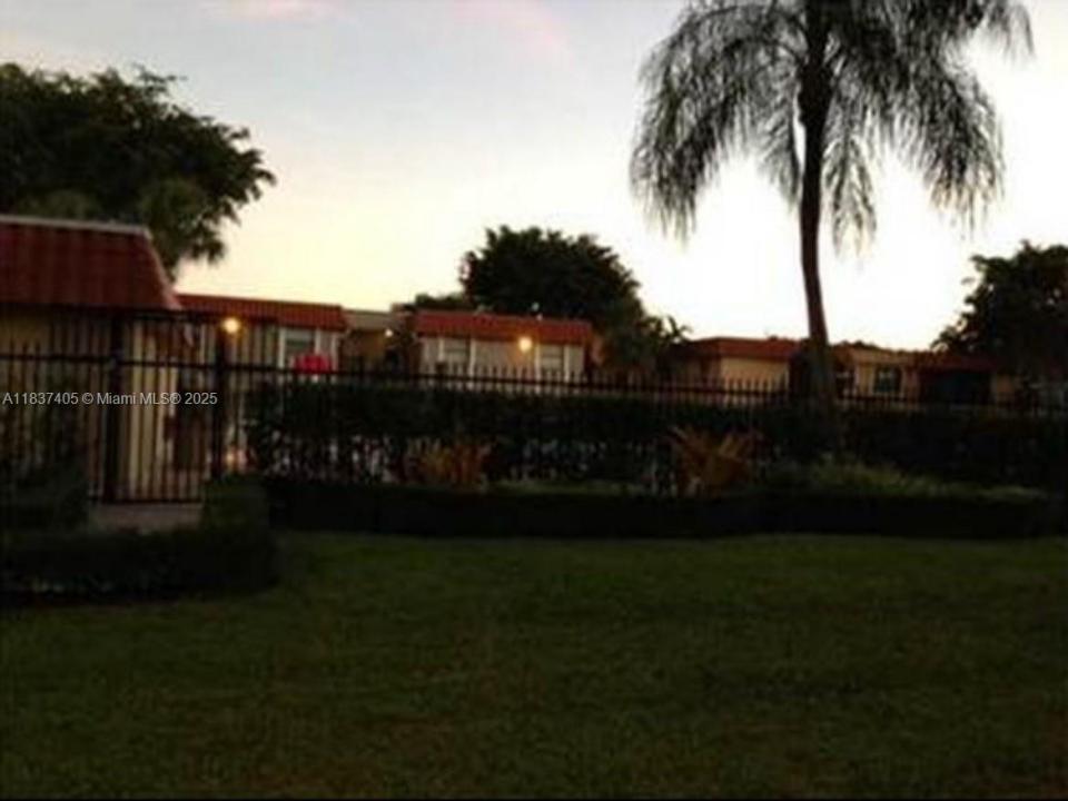 9850 Hammocks Blvd 107, Miami, פלורידה 33196, ארצות הברית של אמריקה 