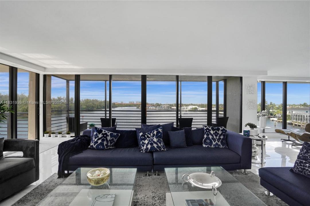 900 NE Spanish River Boulevard 5C & 5E, Boca Raton, Флорида 33431, Соединенные Штаты
