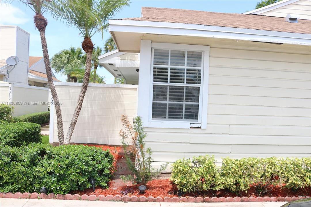 3324 NW 101st Ave 3324, Sunrise, Florida 33351, Stati Uniti