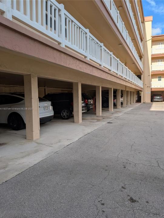 6751 Cypress Rd 405, Plantation, Флорида 33317, Соединенные Штаты