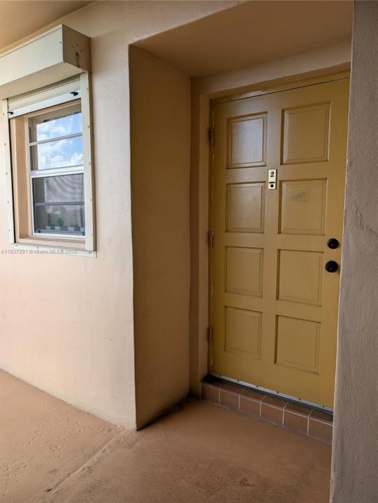 6751 Cypress Rd 405, Plantation, Флорида 33317, Соединенные Штаты