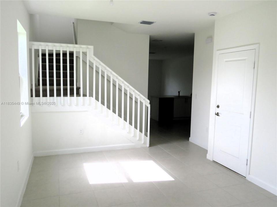18417 SW 1st St 18417, Pembroke Pines, 佛羅里達州 33029, 美國