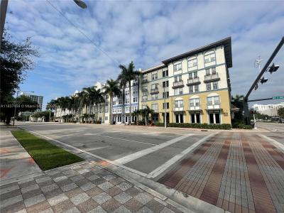 533 NE 3rd Ave 316, Fort Lauderdale, Florida 33301, USA