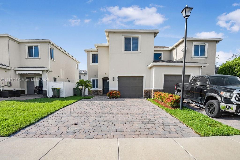 879 SE 19th St, Homestead, Флорида 33034, Соединенные Штаты