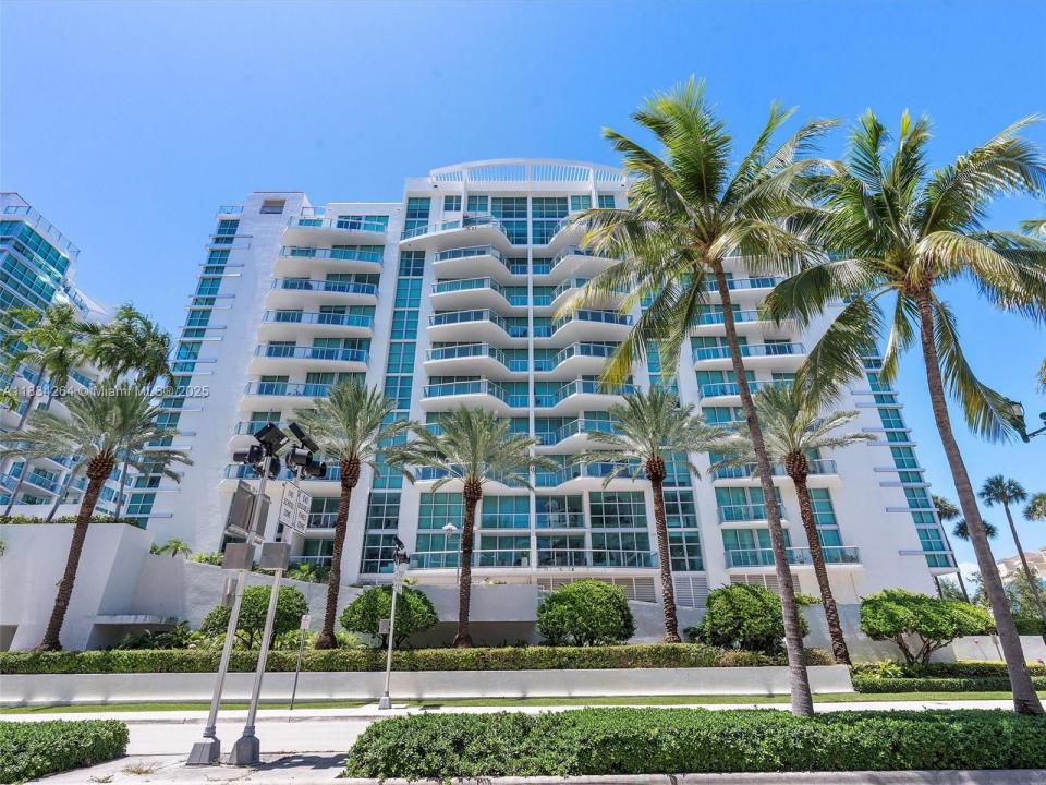 3131 NE 188th St 2-903, Aventura, פלורידה 33180, ארצות הברית של אמריקה
