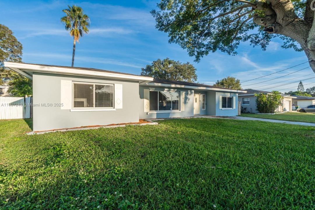 809 E Glen oak, Clearwater, 플로리다 33759, 미국