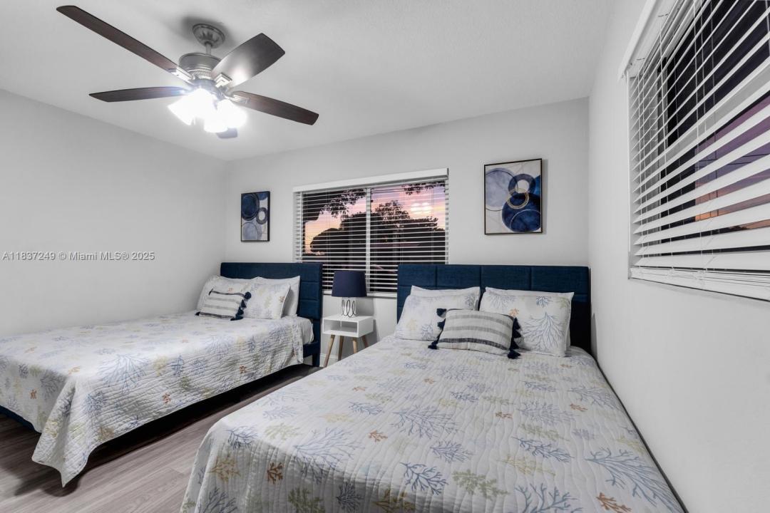 809 E Glen oak, Clearwater, 플로리다 33759, 미국