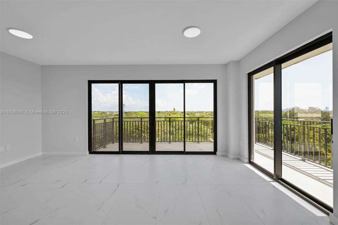 840 NE 130th Street 500, North Miami, Floride 33161, États-Unis