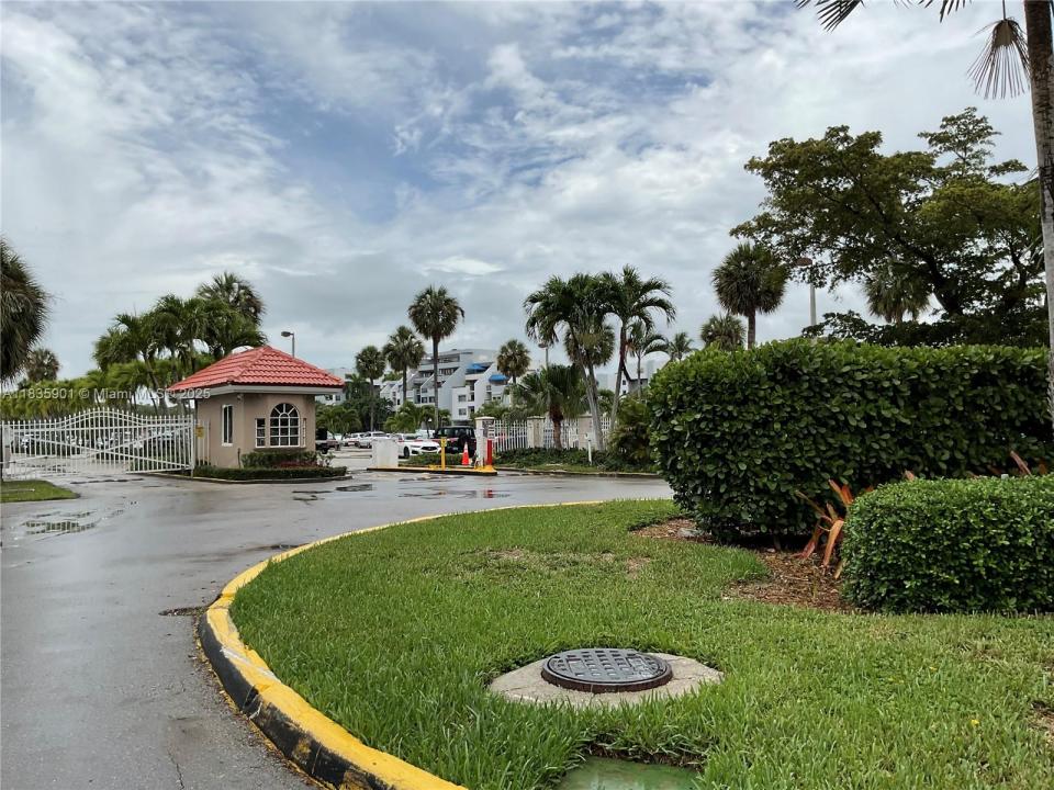 400 Kings Point Dr 623, Sunny Isles Beach, Florida 33160, Estados Unidos