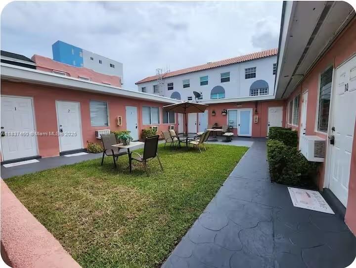 342 Van Buren St, Hollywood, Floride 33019, États-Unis