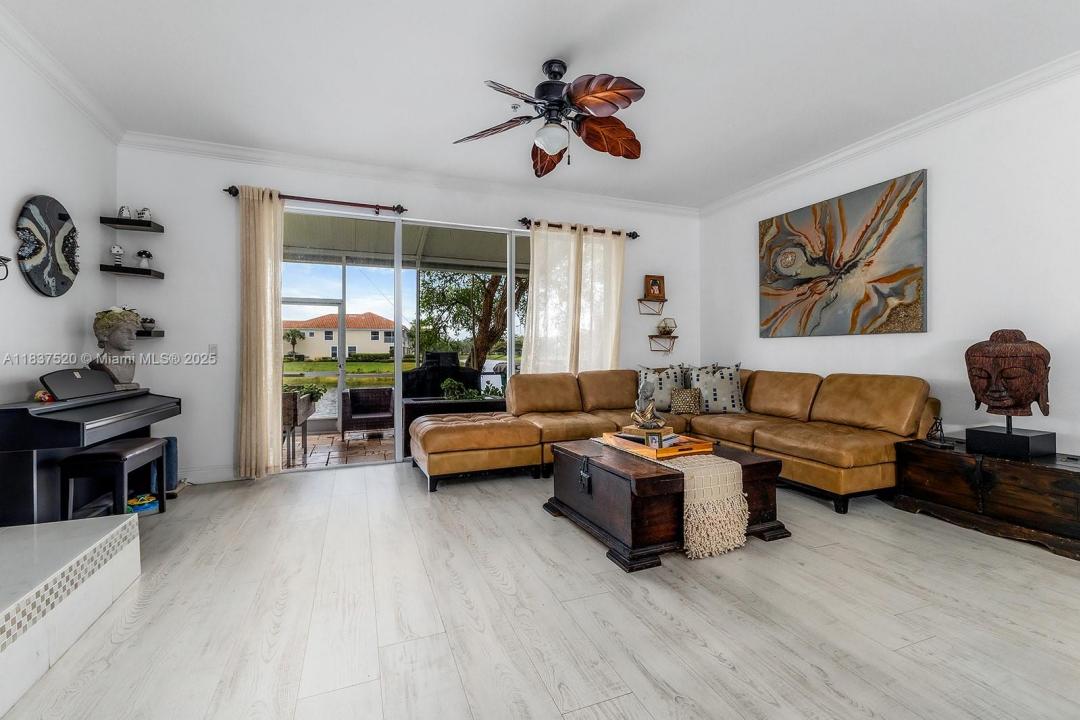 1064 Hampton Cir #54, Other City - In The State Of Florida, Floride 34105, États-Unis