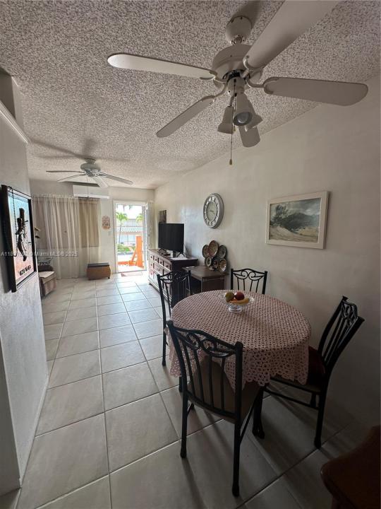 920 SW 11th Ave 12A, Hallandale Beach, Florida 33009, Amerika Birleşik Devletleri