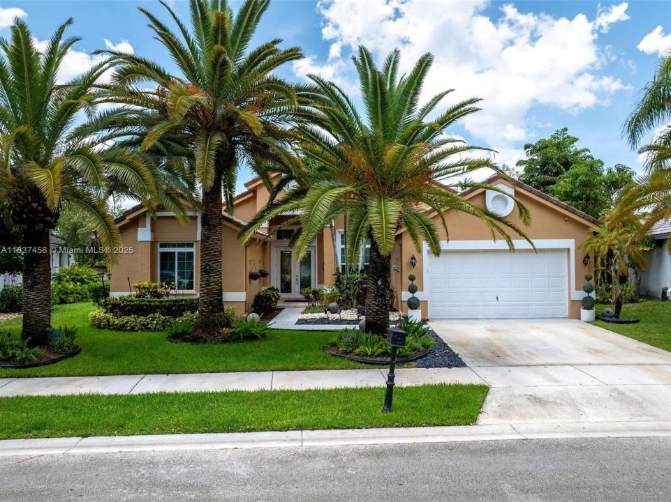 3043 Lakewood Dr, Weston, Florida 33332, Estados Unidos