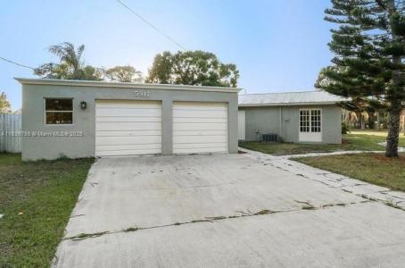 5917 Eastwood Dr, Fort Pierce, Florida 34951, USA