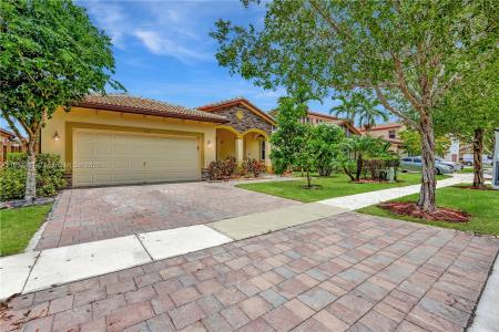 132 SE 36th Ave, Homestead, Florida 33033, USA