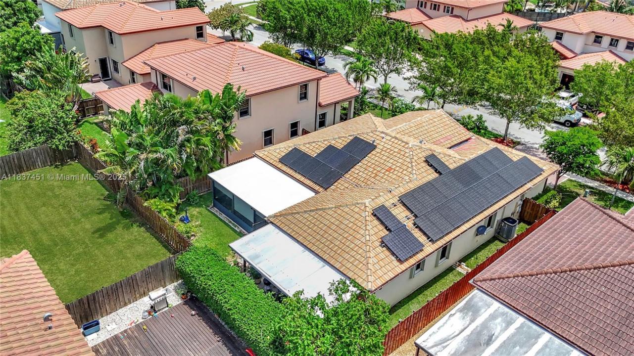 132 SE 36th Ave, Homestead, Florida 33033, USA