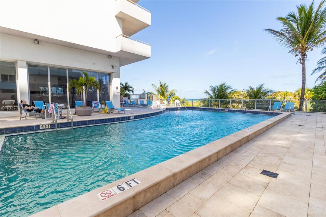 9225 Collins Ave 908, Surfside, Floride 33154, États-Unis