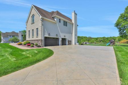 28 Viola Court, Wappinger, 紐約州 12590, 美國