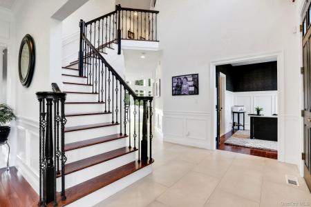 28 Viola Court, Wappinger, 紐約州 12590, 美國