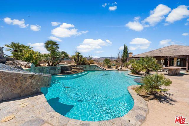 W 21st Street, Lancaster, California 93536