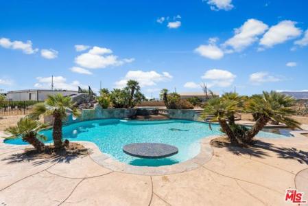 W 21st Street, Lancaster, California 93536